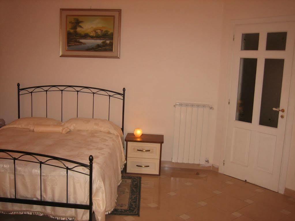 B&B Casa Sorrentino Мета Экстерьер фото